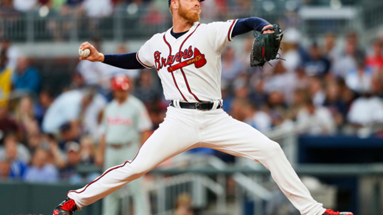 Foltynewicz sharp as Braves pound Phillies 14-1 (Jun 07, 2017)